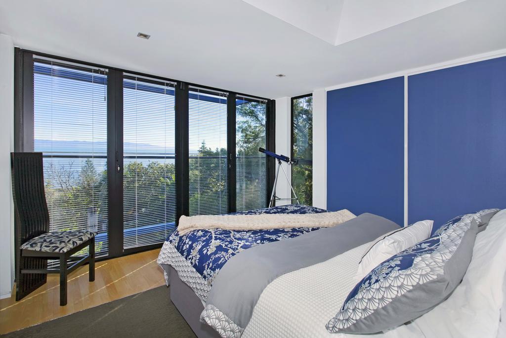 Coastal Escape Apartment Nelson Room photo